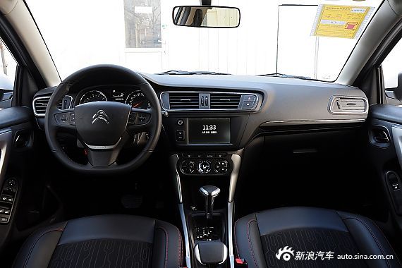 2015款雪铁龙C3-XR 1.6L 自动先锋型