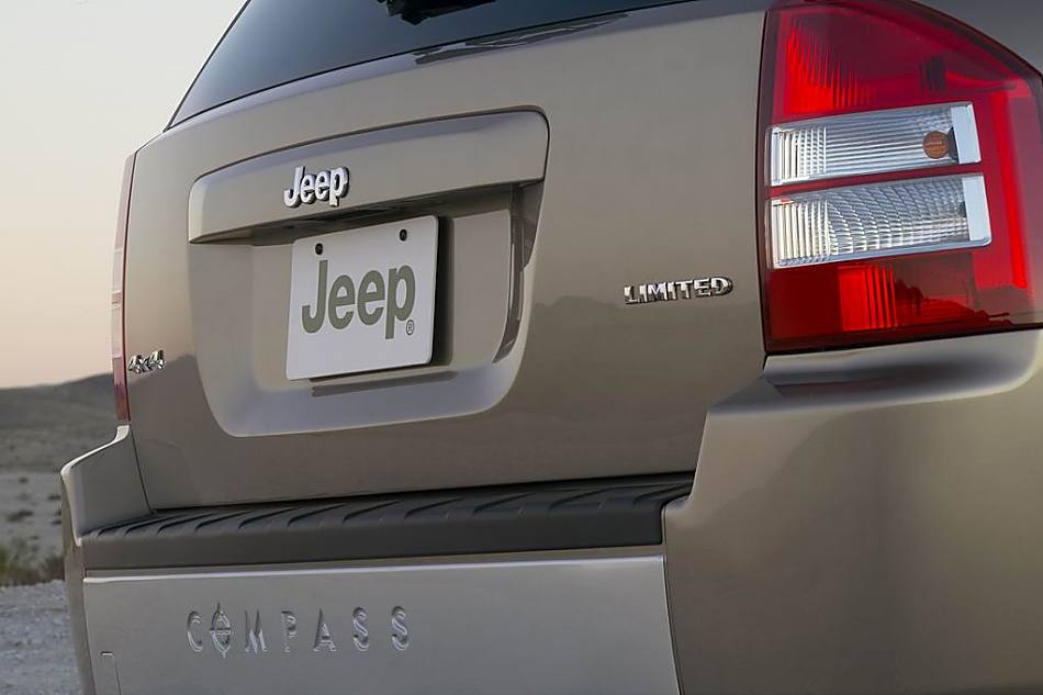 图片说明:全新Jeep指南者以时尚为名,被视为传统 Jeep造型的现代高清图片