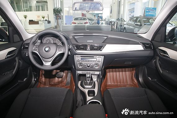 2014款 宝马X1 sDrive18i 时尚型