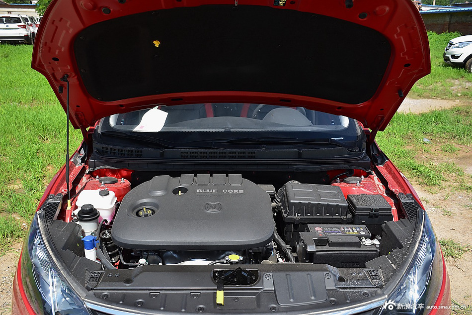 2016款逸动XT 1.6L自动俊酷型 2016款逸动XT 1.6L自动俊酷型