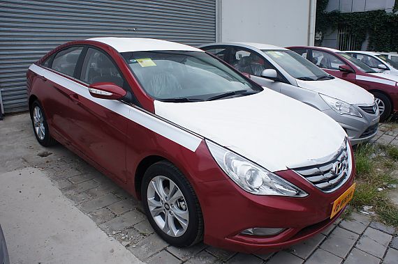 索纳塔八最高现金优惠3万元 少量现车