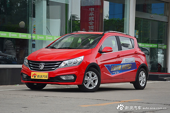 宝骏310最高直降0.34万 新浪购车享特价