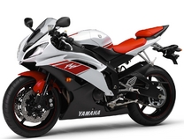 驾驶的乐趣——YAMAHA YZF-R6