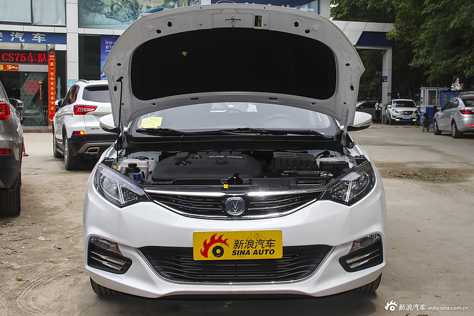 2015款逸动XT 1.6L自动俊酷型国IV