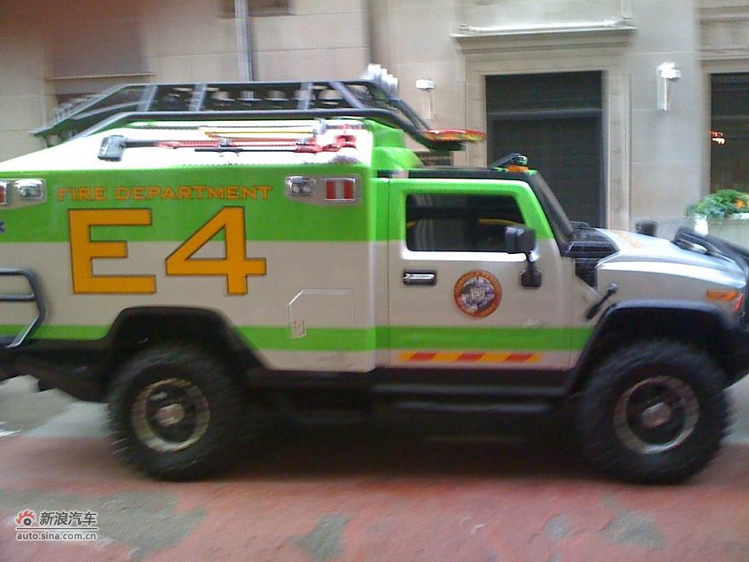 《变形金刚3》电影车辆实拍_6369455_汽车图