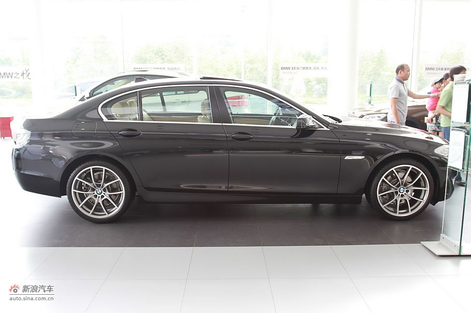 宝马523Li领先型_宝马5系图片7459497_汽车