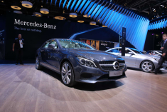 2015款奔驰CLS巴黎车展实拍