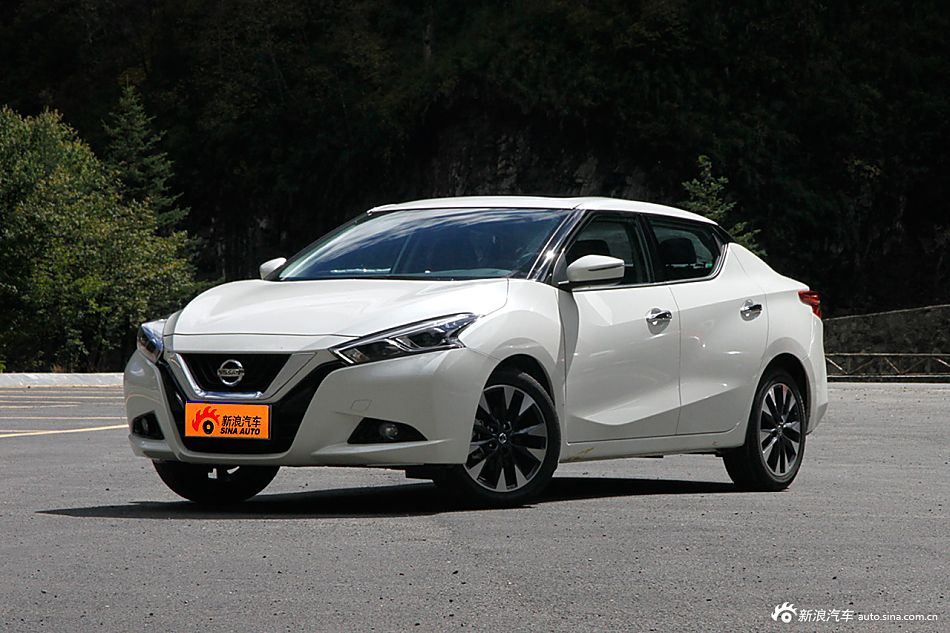 2016款蓝鸟 1.6L CVT高能版