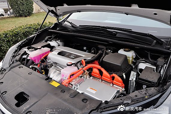 2015款雷克萨斯NX 300h全驱锋致版 2015款雷克萨斯NX 300h全驱锋致版