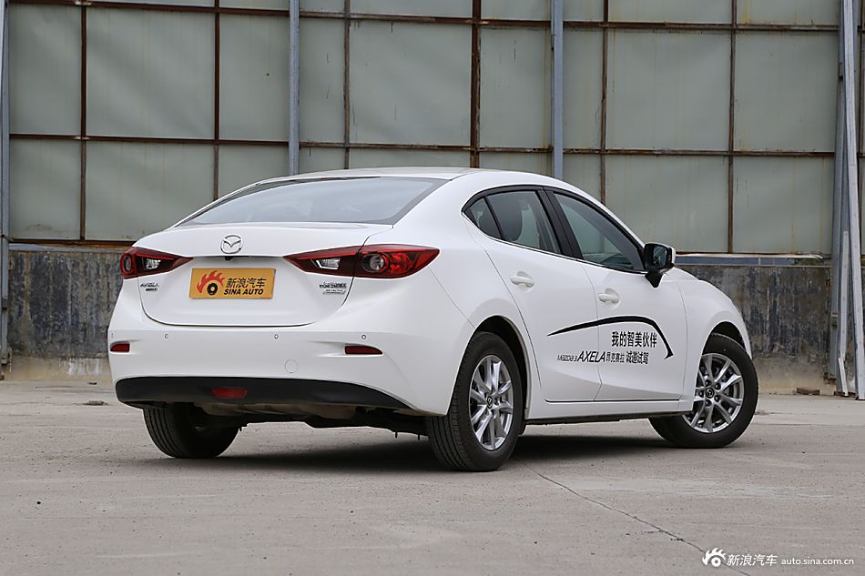 2016款马自达3昂克赛拉1.5L自动三厢尊贵型