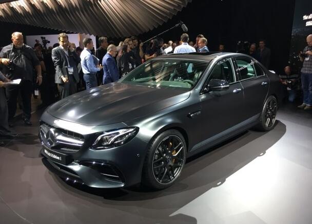 2016洛杉矶车展：新AMG E 63正式发布