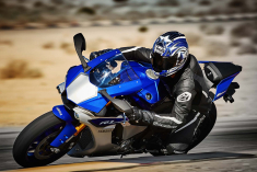 2015款雅马哈YZF-R1高清组图欣赏