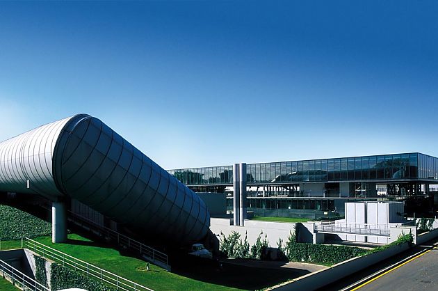 红色激情绿色理念 法拉利工厂参观记