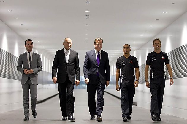 首相出席落成仪式 迈凯轮发布下一代超跑