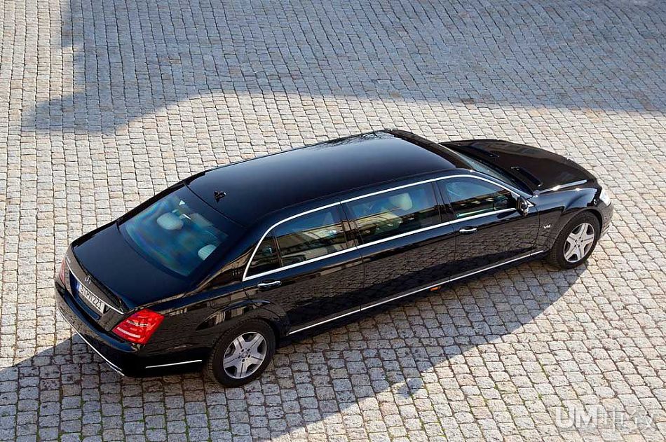 元首专属 奔驰s600 pullman guard