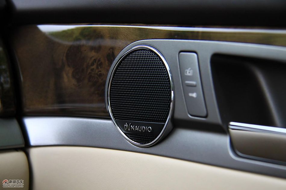 大众新辉腾内饰实拍图_辉腾内饰图片_汽车图