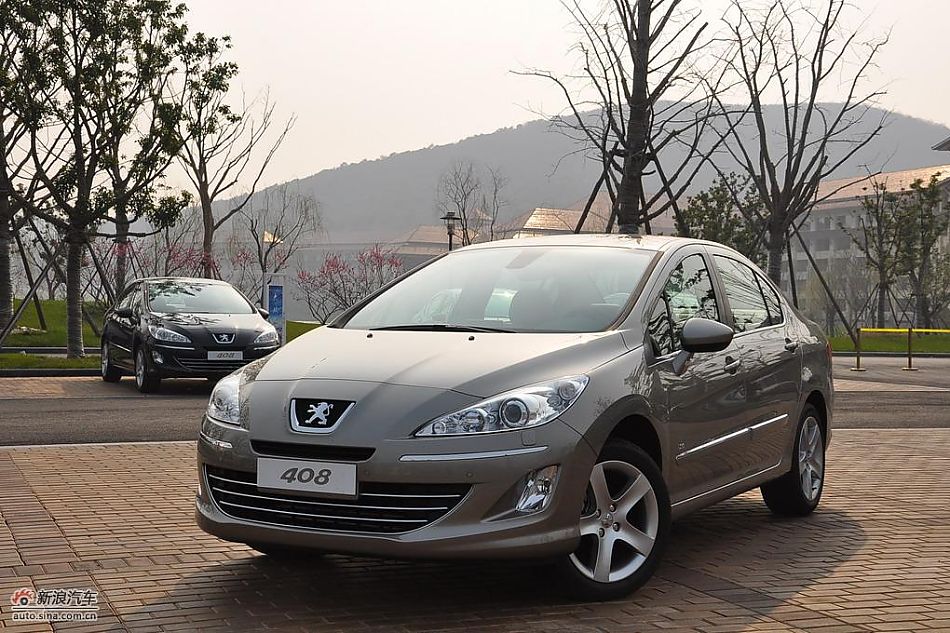 东风标致408试车实拍图 外观_东风标致408图