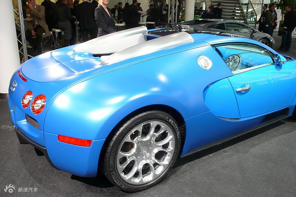 布加迪威航接近售罄 后继车型拟推混动版