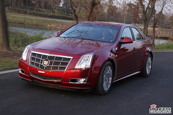 凯迪拉克CTS现金优惠12万 特价车两台