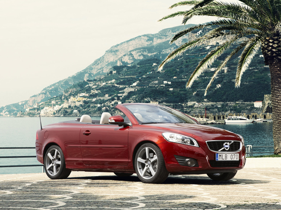 沃尔沃C70现金优惠8万元 广州有现车