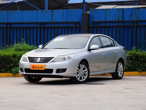 雷诺纬度最高降3.2万 赠1.2万免费保养