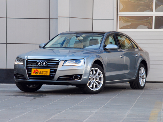 奥迪A8最高优惠24.6万 店内现车充足