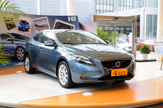 新沃尔沃V40北京上市 售23.99-32.59万