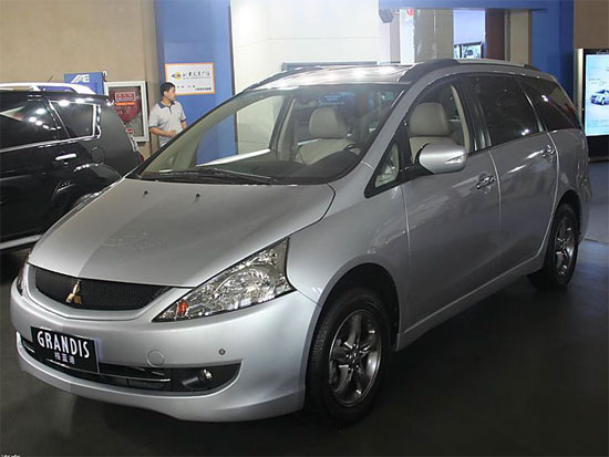 格蓝迪舒适版特价优惠2万 最后1台现车