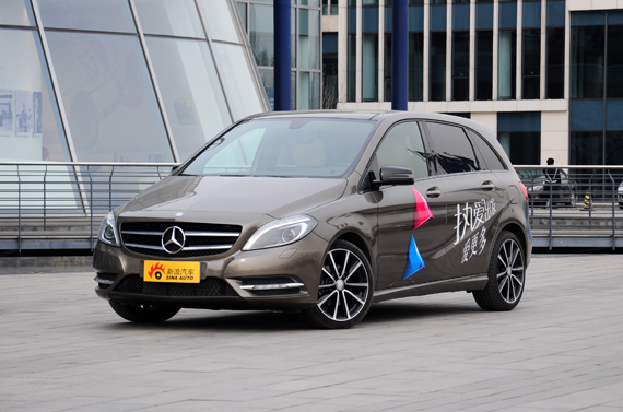 购奔驰B级车型享1.99%的低利率信贷