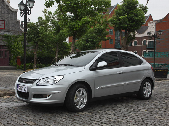 奇瑞A3综合优惠1.1万元 店内现车充足