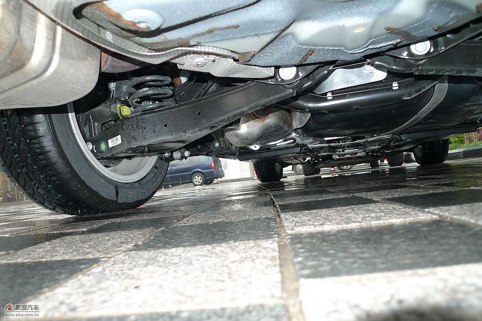 上海大众斯柯达新明锐发动机及底盘_明锐底盘