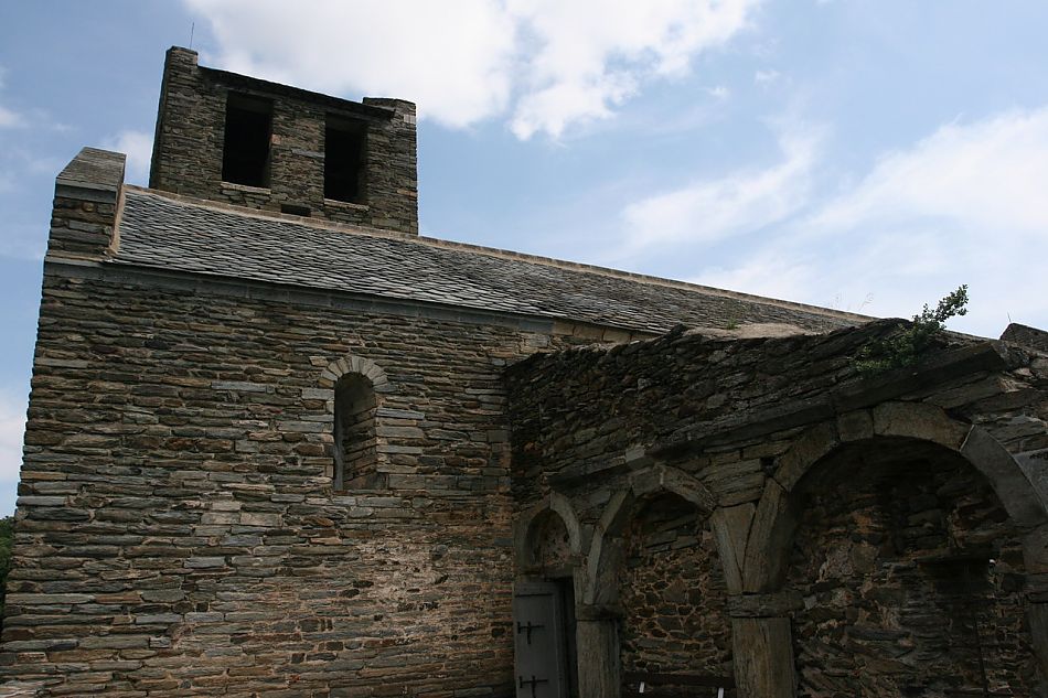 南法自驾之塞拉博纳教堂