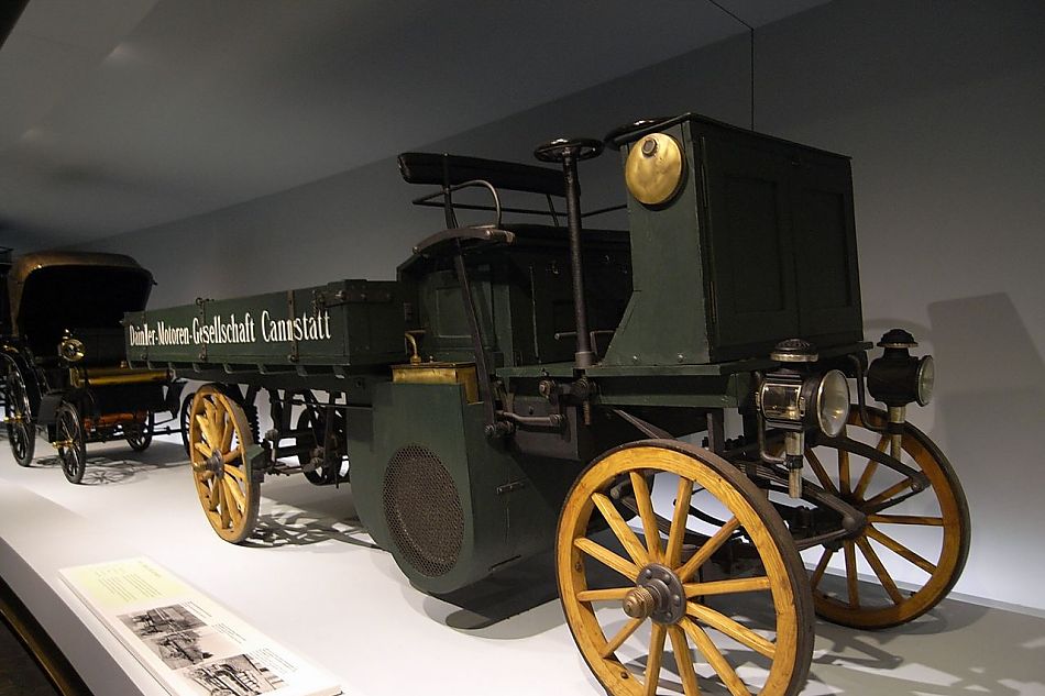 奔驰汽车博物馆_273936_汽车图库