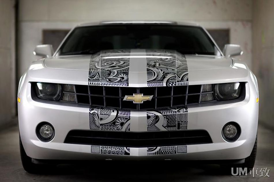 手绘大黄蜂科迈罗艺术车