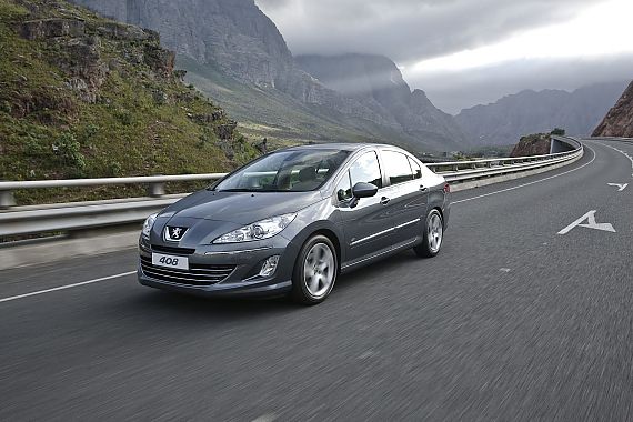 东风标致408即将升级 2.0L版将更换6AT