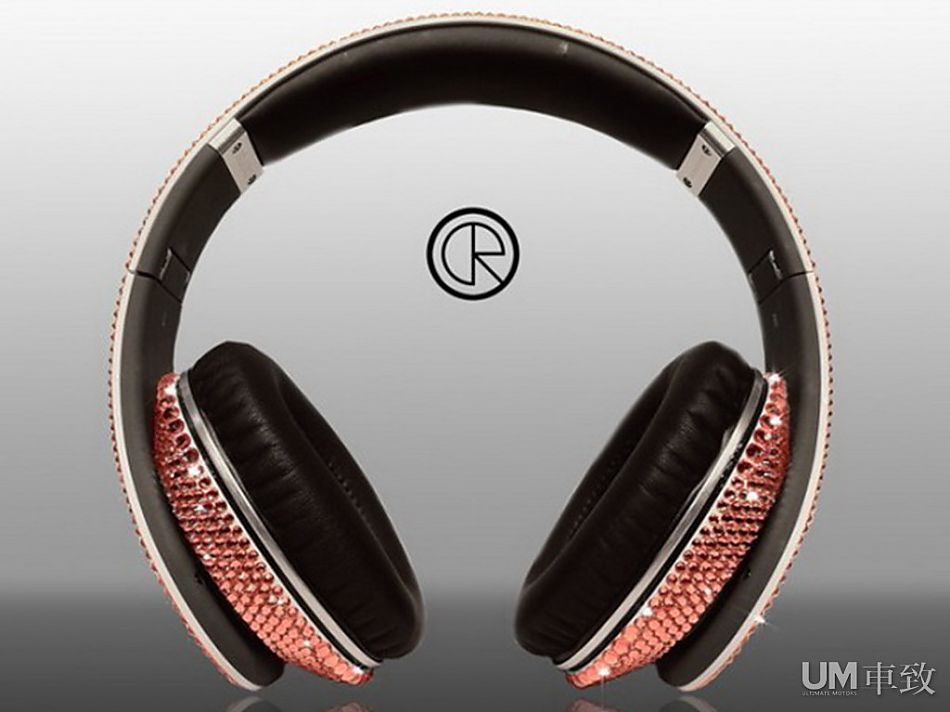 Dr Dre Studio携手施华洛世奇推出魔声耳机_9