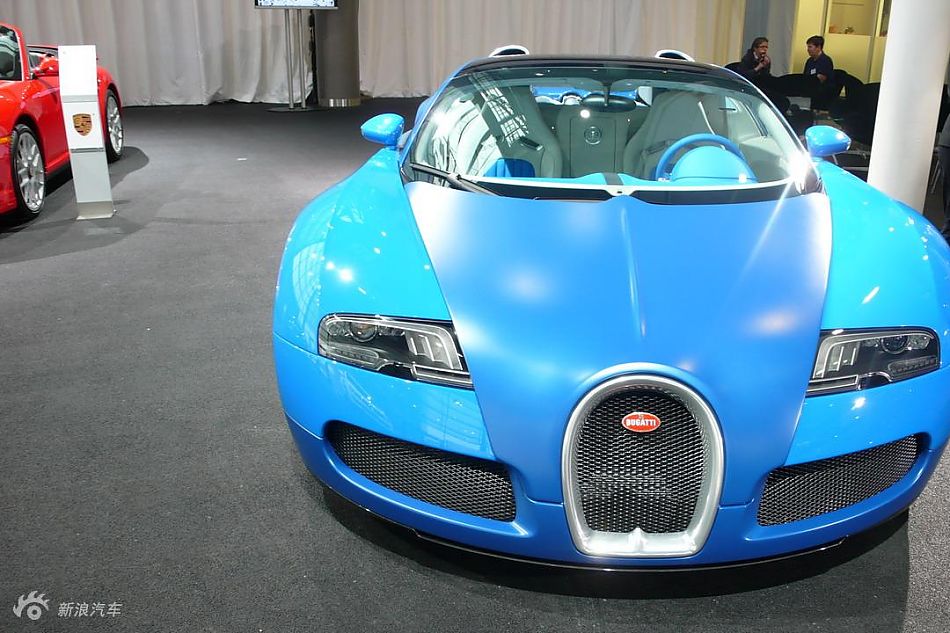 能买一套房养1辆布加迪威龙