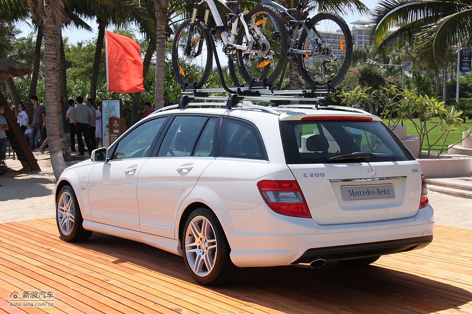 奔驰c200cgi旅行版外观_奔驰c级-进口图片397