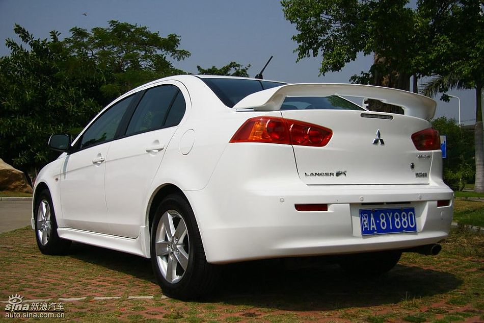 蓝瑟翼神外观_翼神图片203258_汽车图库