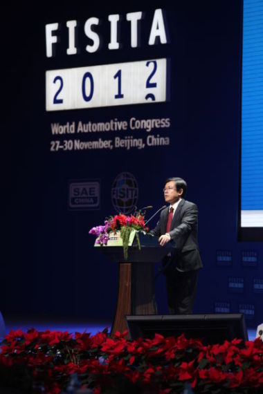 赵福全：自主品牌可实现低成本高安全