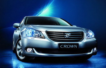 2010款皇冠3.