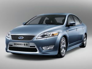 铂锐与领驭、凯美瑞、致胜参数对比