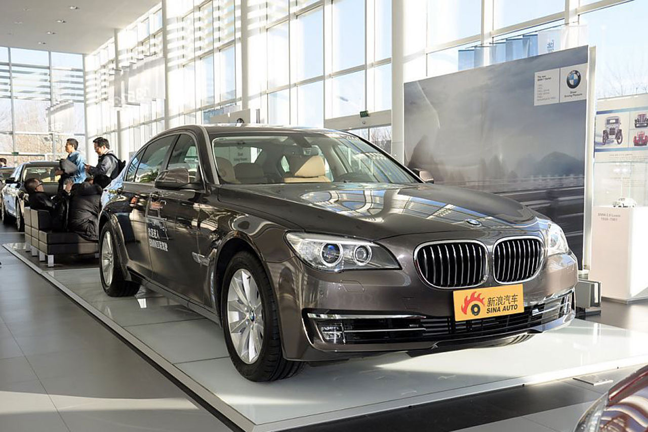 因发动机螺栓隐患 宝马召回23万辆问题车