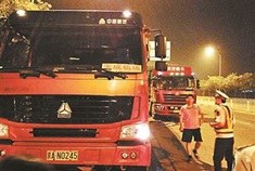 新渣土车标准正式实施 七条进京路设夜岗