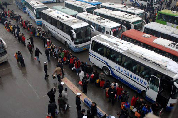 超800公里长途客运被禁 卧铺客车3年退市