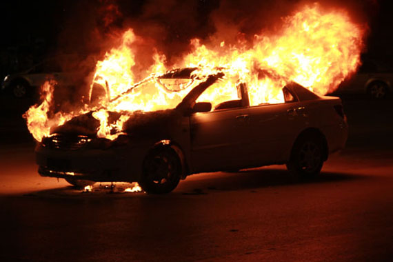 村主任疑因无力偿还高利贷驾车携母自焚