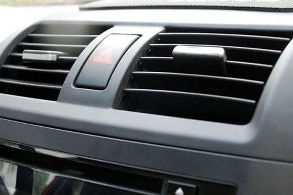 如何自行检查汽车空调 当心小病大治