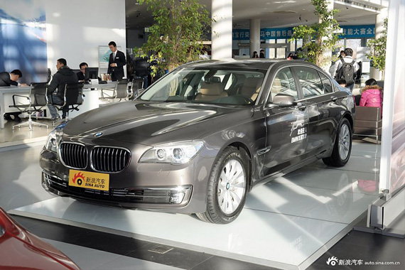 上海司机变卖老板百万豪车获刑六年