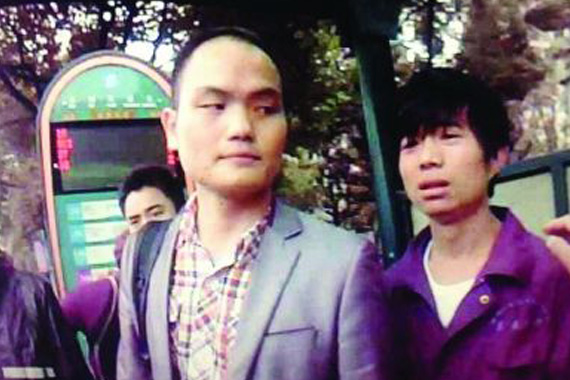 男子公交嗑瓜子被揍十几拳 获赔100元