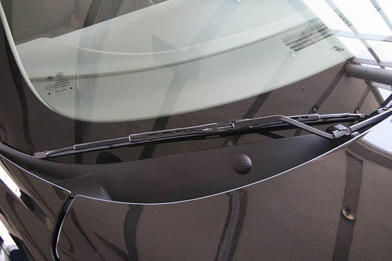 注意雨雪天安全 雨刮器的选购与保养窍门